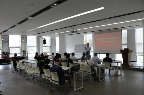 中國發(fā)制品行業(yè)第二期假發(fā)技術(shù)修剪培訓(xùn)圓滿落幕，開啟技術(shù)服務(wù)與成果轉(zhuǎn)讓新篇章